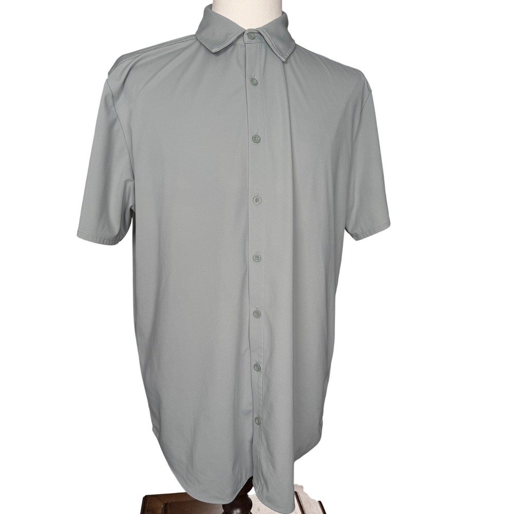 BYLT Basics Button Down Shirt Mens XL Gray/Grn Great Short Sleeve Performance